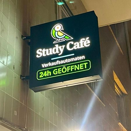 Neu Wunderschoenenes Weisses Apartament Am Schloessle Zentrum Goldstadt 포르츠하임 외부 사진