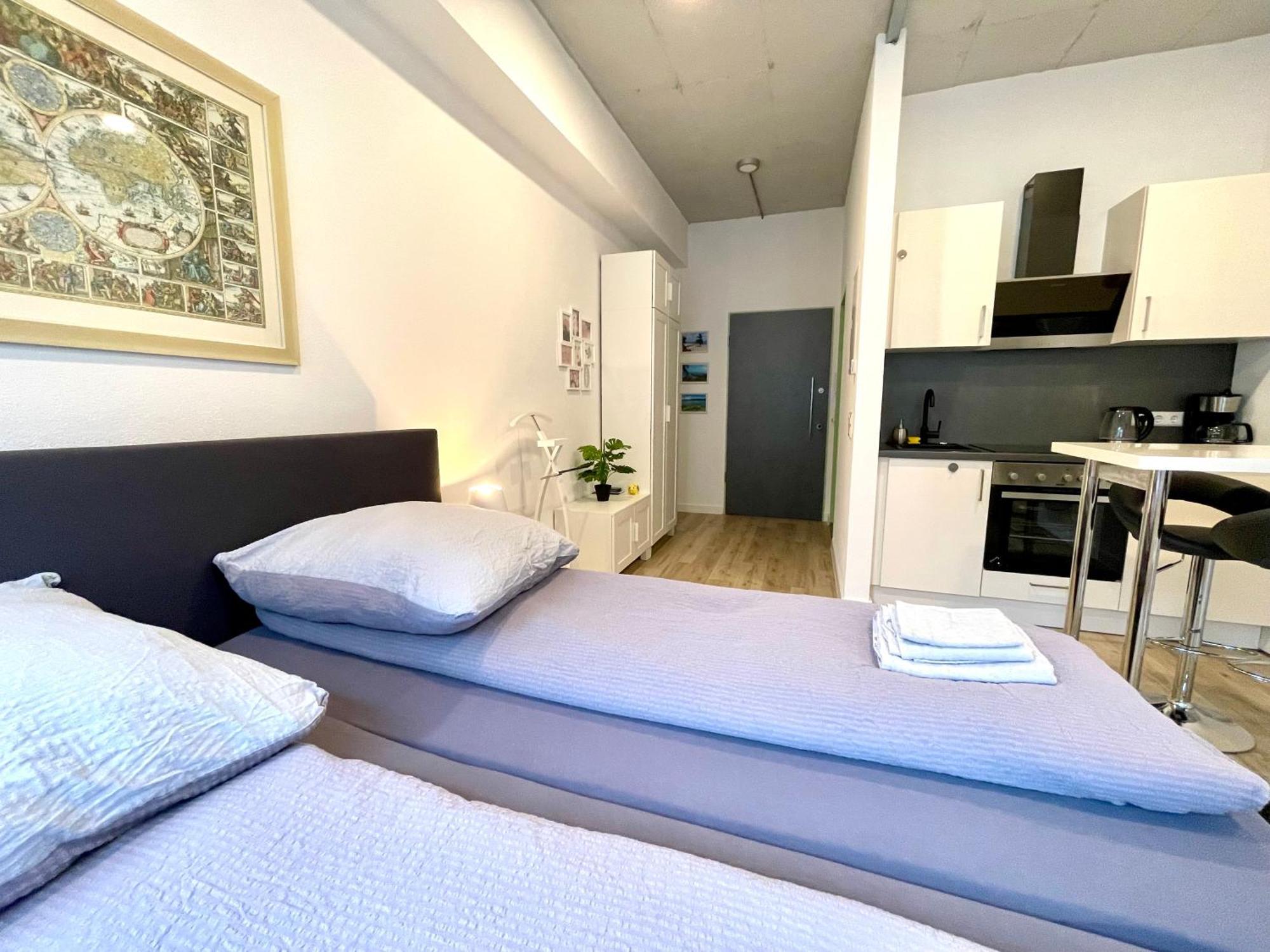 Neu Wunderschoenenes Weisses Apartament Am Schloessle Zentrum Goldstadt 포르츠하임 외부 사진