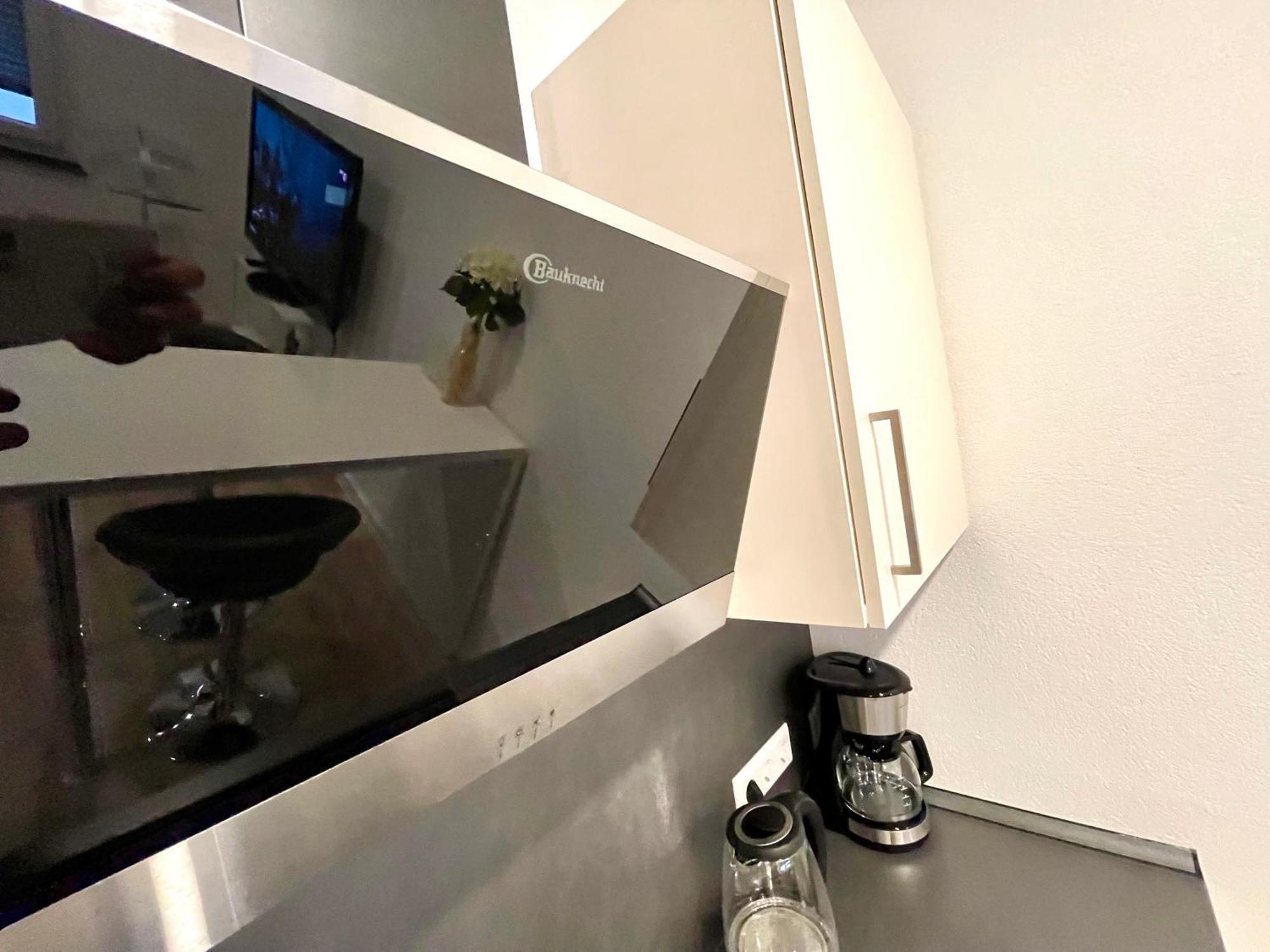 Neu Wunderschoenenes Weisses Apartament Am Schloessle Zentrum Goldstadt 포르츠하임 외부 사진