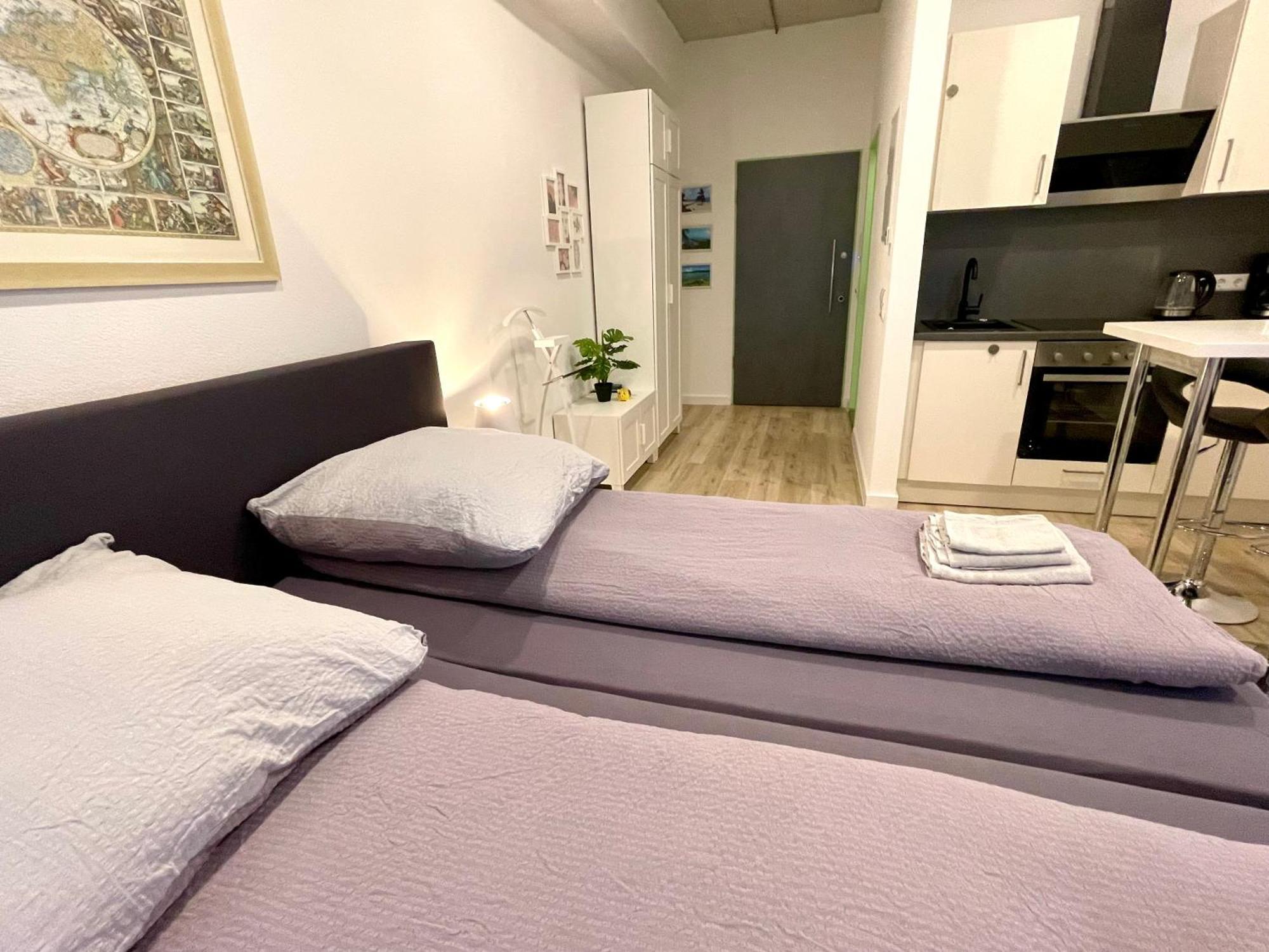 Neu Wunderschoenenes Weisses Apartament Am Schloessle Zentrum Goldstadt 포르츠하임 외부 사진